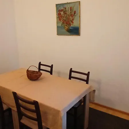 Sara * Mostar